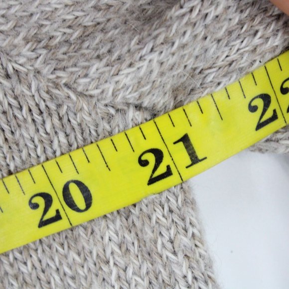 Baby Alpaca Sweater Cardigan Womens Gray Button Front Knit Made In Peru Size XL - Picture 7 of 8